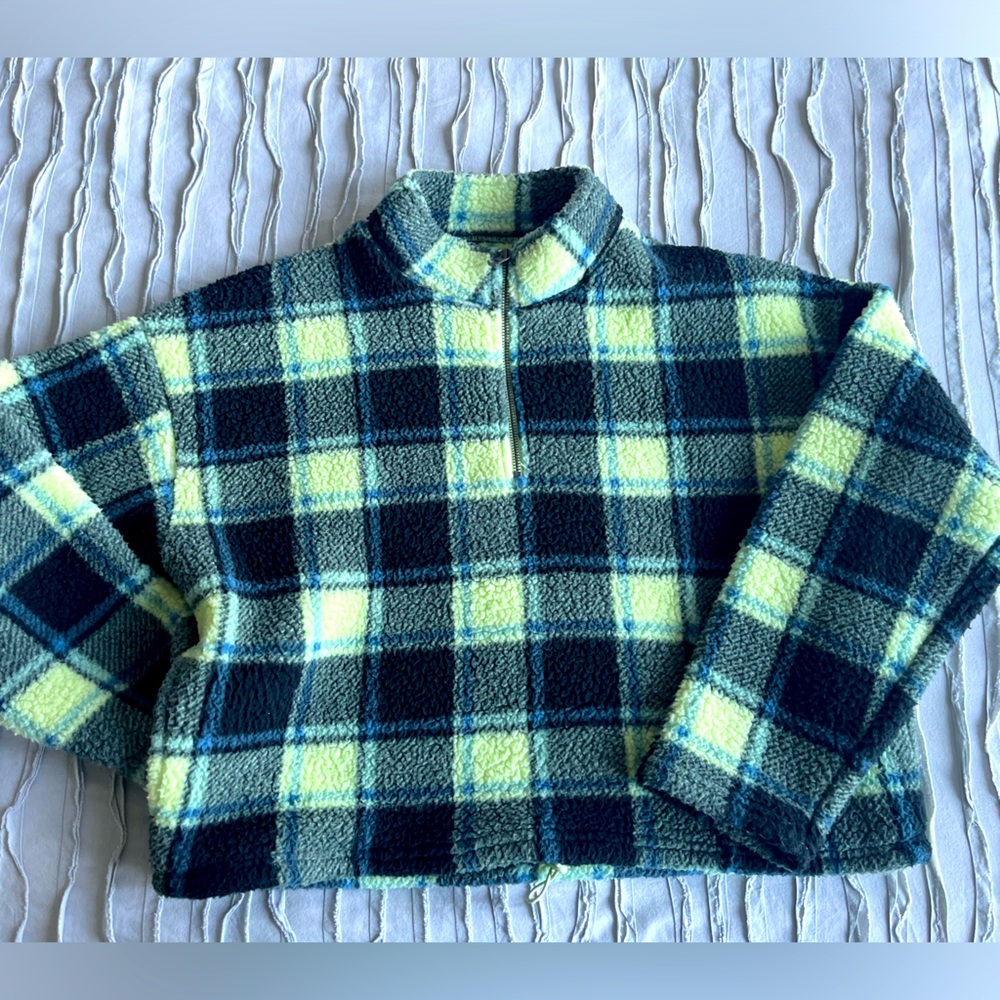 American Eagle fleece jacket